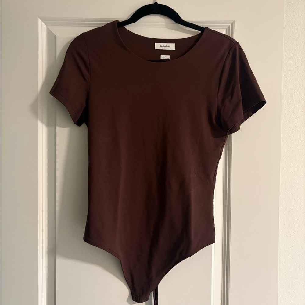 Aritzia Contour Brown Short Sleeve Bodysuit